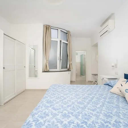 La Casa Di Bruna Pensión 3*